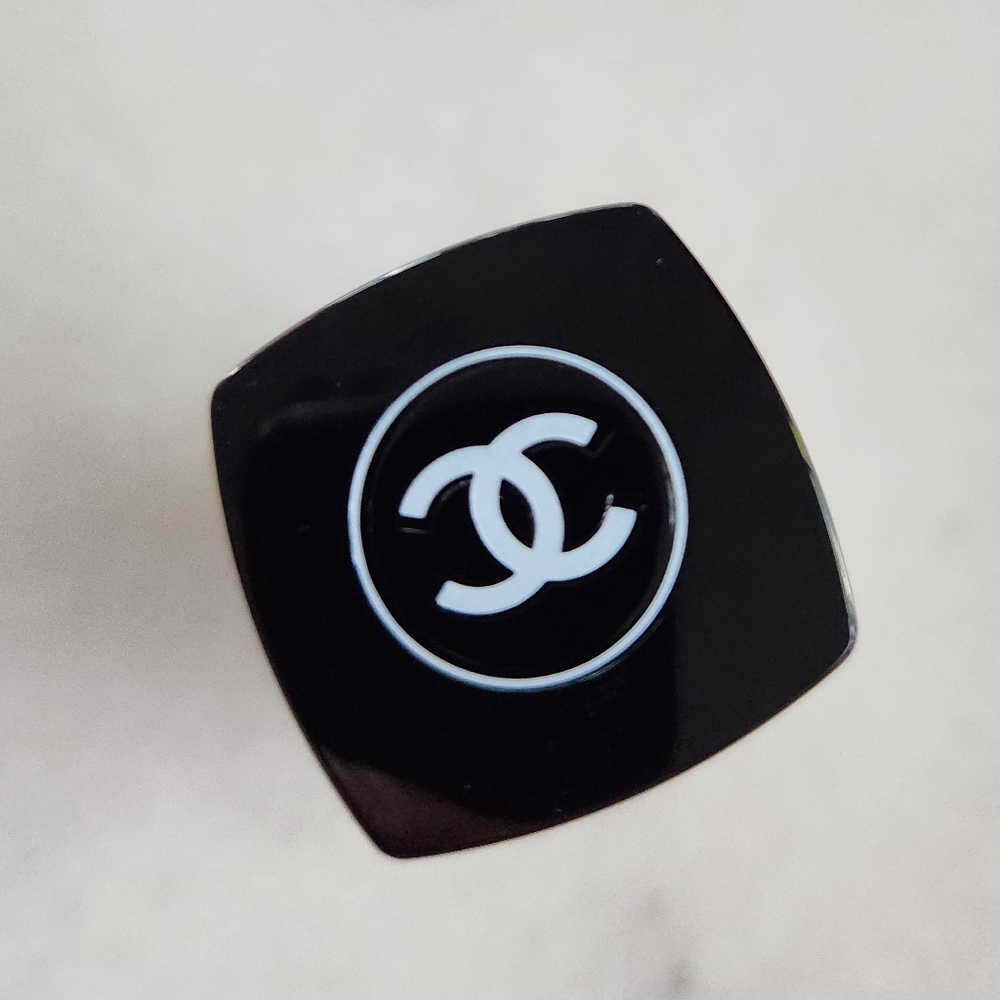 Chanel Le Vernis Nail Colour Ballerina 167 BRAND NEW UNUSED - Picture 3 of 4